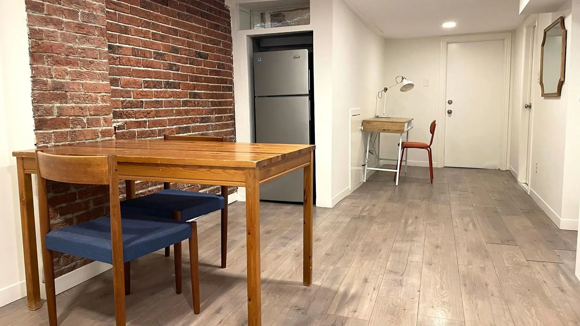 Homestay Downtown Private Suite Toronto Canada